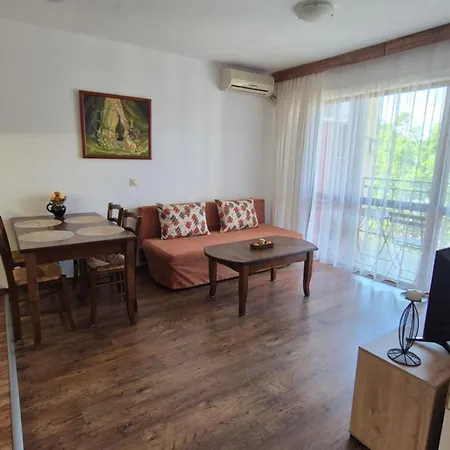 Park & Sea Retreat Obzor